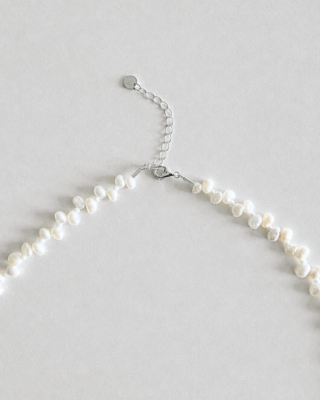 Drift Necklace White