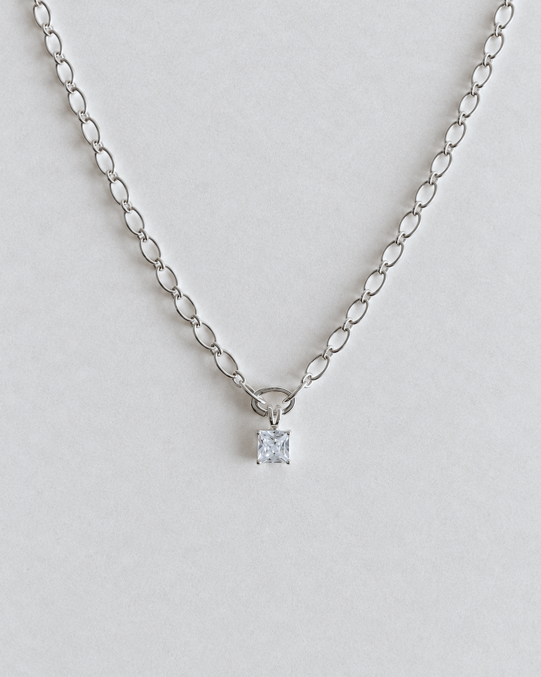 Arc Necklace