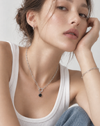 Frame Necklace