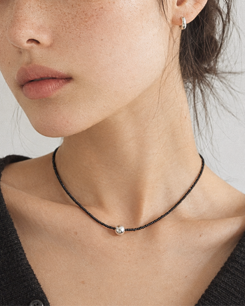 Still Necklace Black