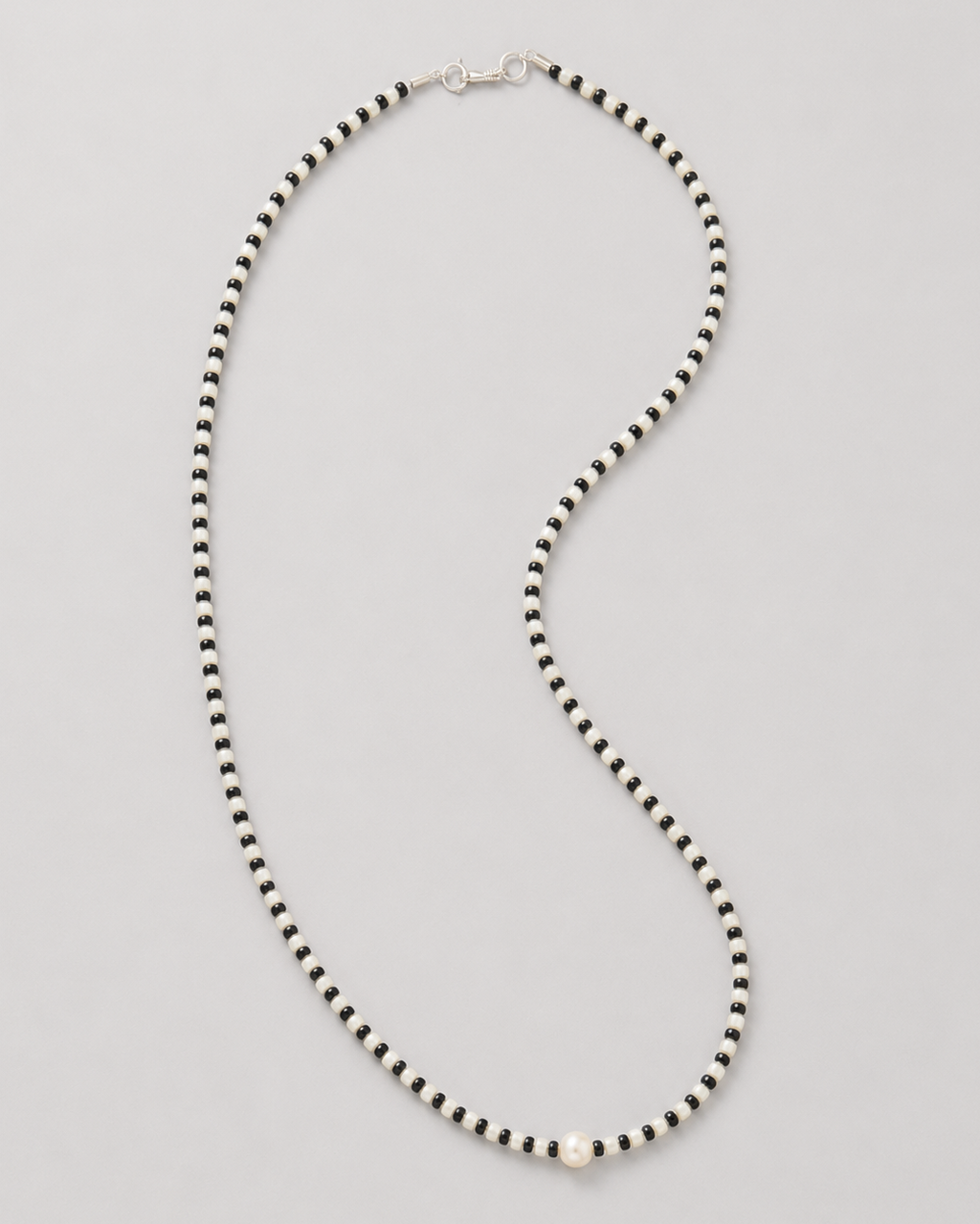 The Axis Necklace